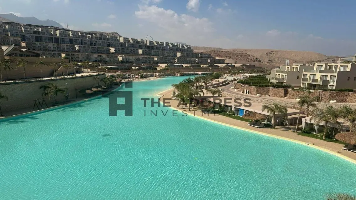 فيلا فاخرة للبيع في مونتي جلالة