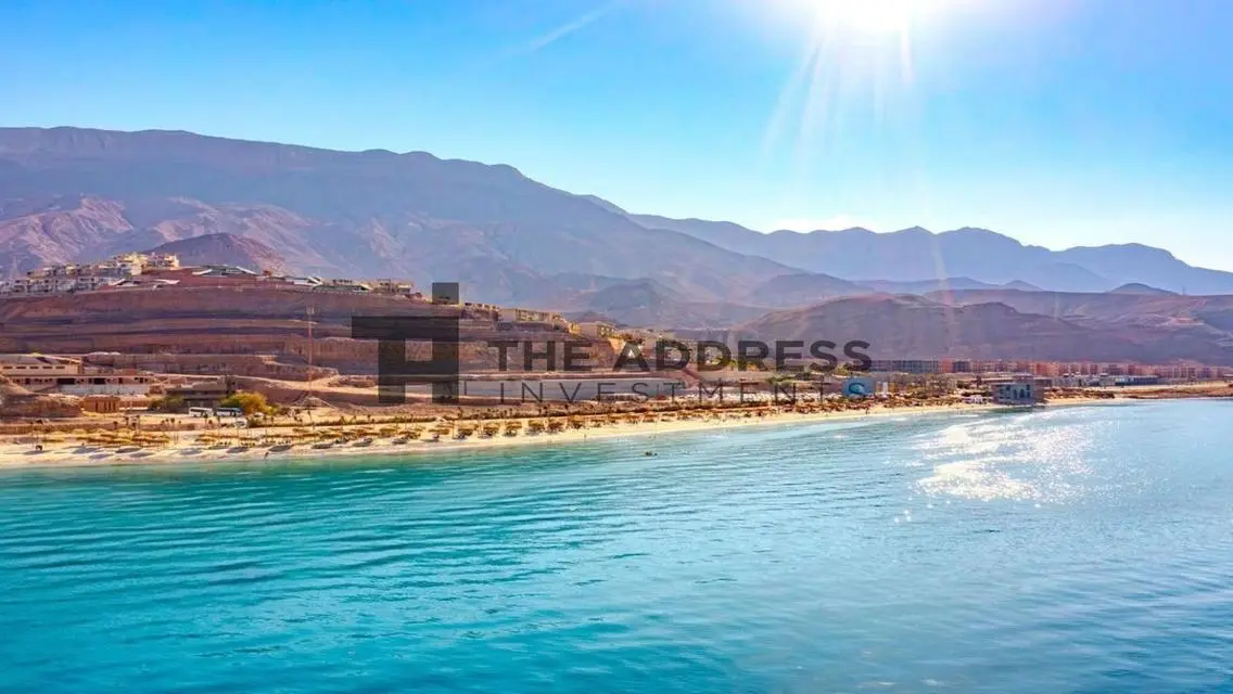فيلا فاخرة للبيع في مونتي جلالة