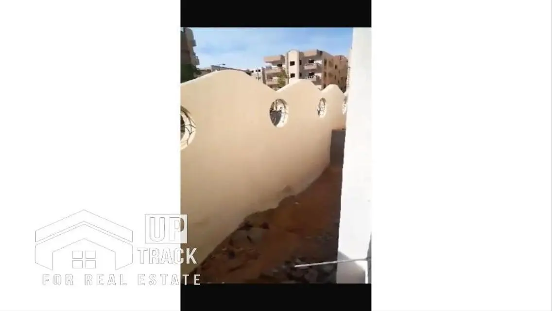 Luxury Apartment for Sale in a Prime Location - 500 sqm
