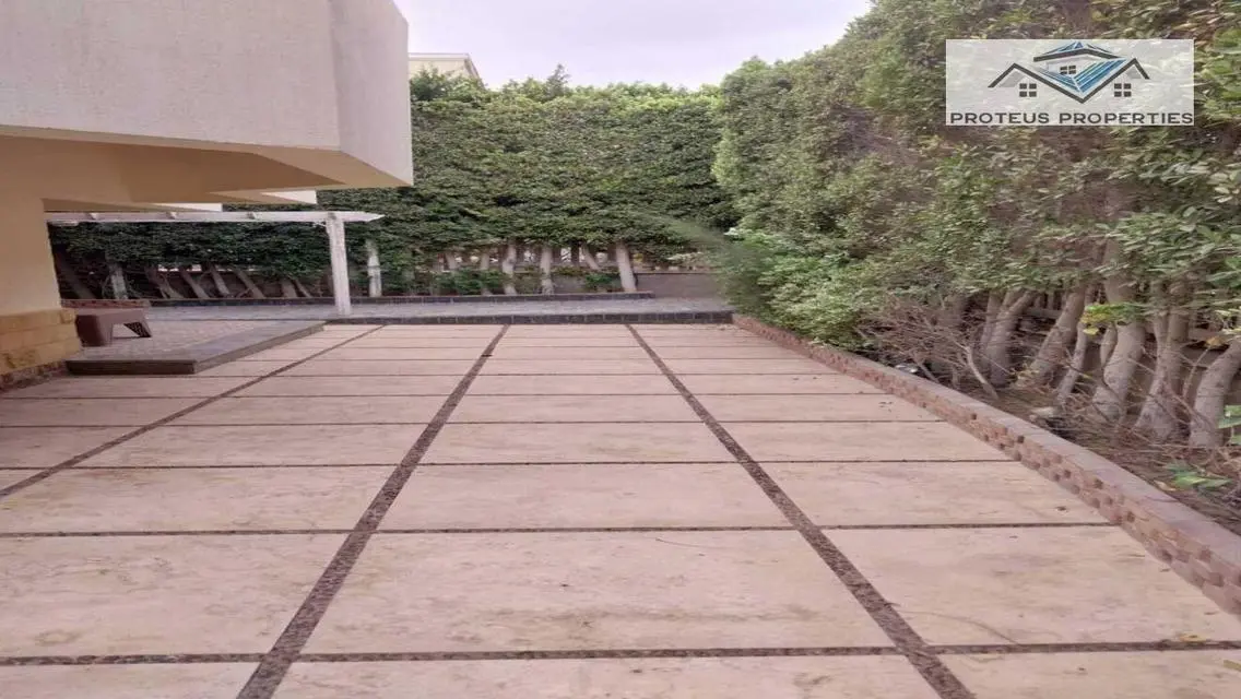 Luxury Apartment with Private Garden and Premium Amenities