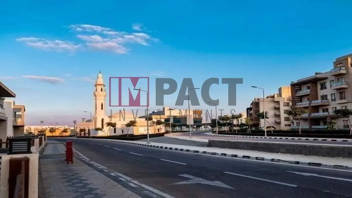 منزل فخم للبيع في موقع متميز
