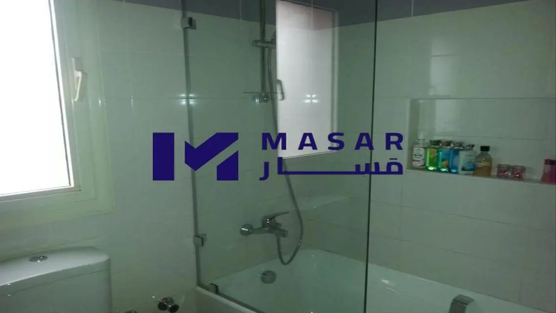 شقة فاخرة للبيع في منطقة متميزة