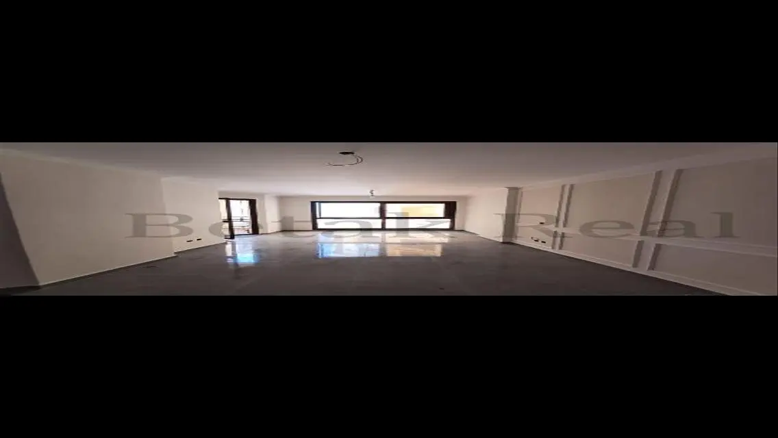 Modern Apartment for Rent in a Prime Location