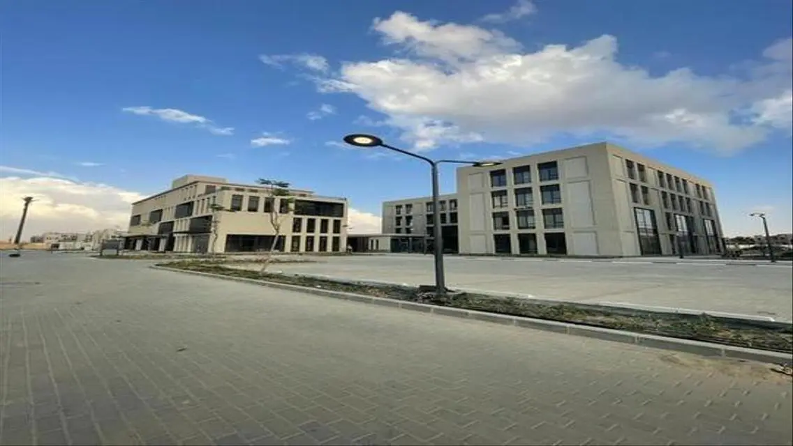 عقار للبيع في District 5 - 156