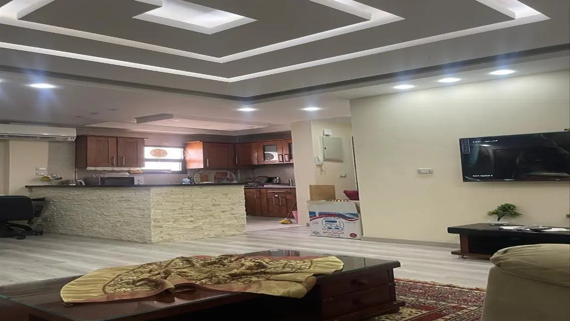 شقة جميلة ٢ غرفة نوم للإيجار مع شرفة وحديقة خاصة