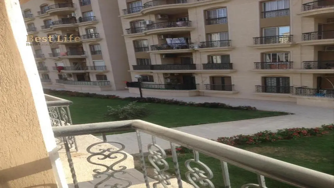 شقة بمساحة مريحة للإيجار بسعر مميز