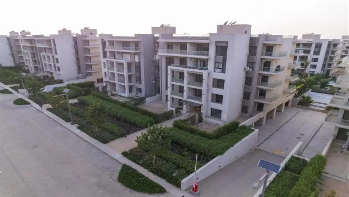 Luxury Apartment with Stunning Views and Full Amenities for Sale
