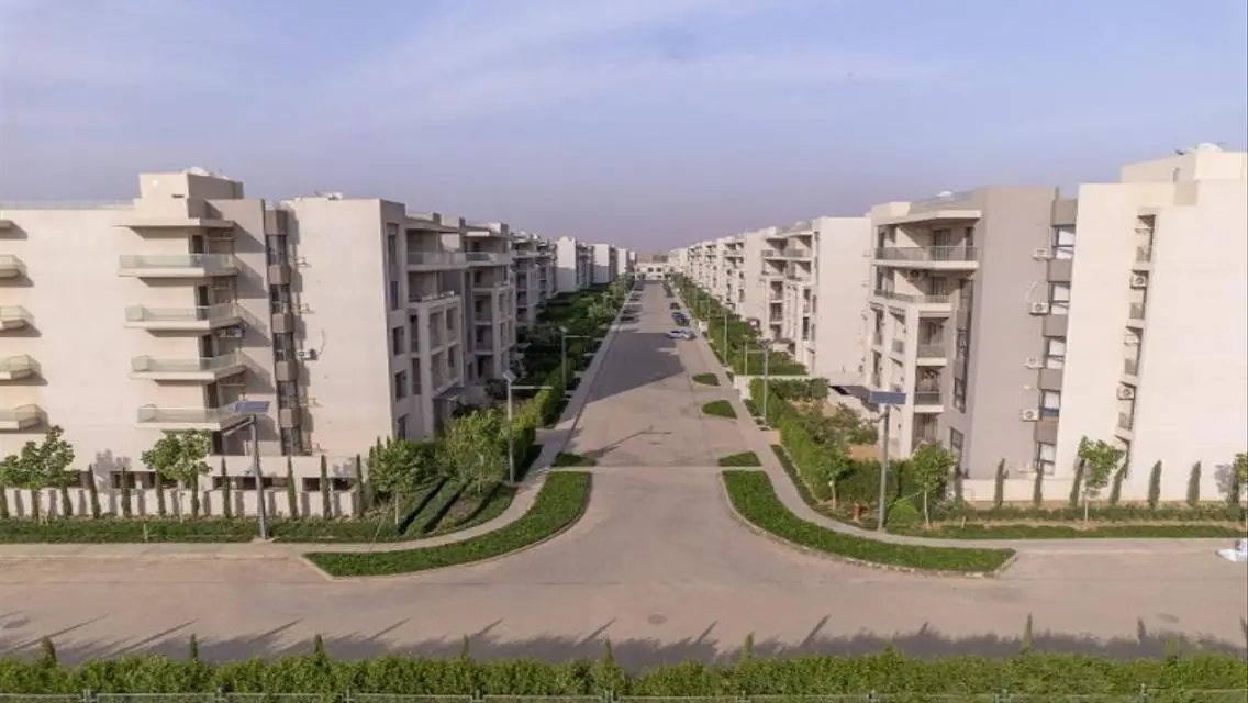 Luxury Apartment with Stunning Views and Full Amenities for Sale