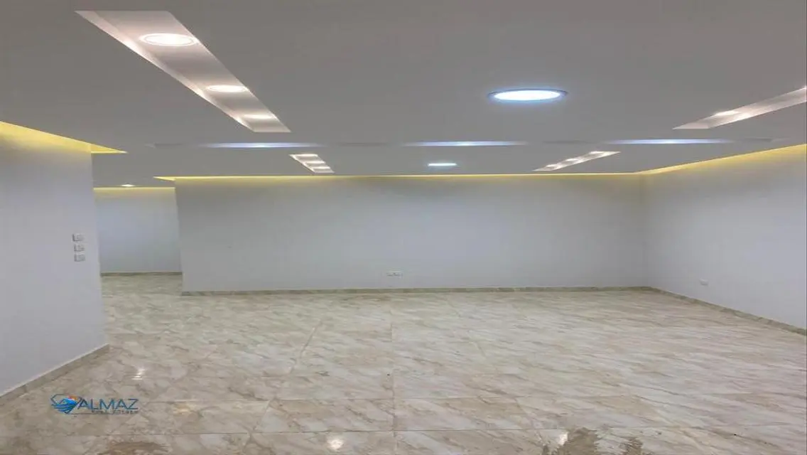 Luxury Apartment for Sale with Comfortable Space