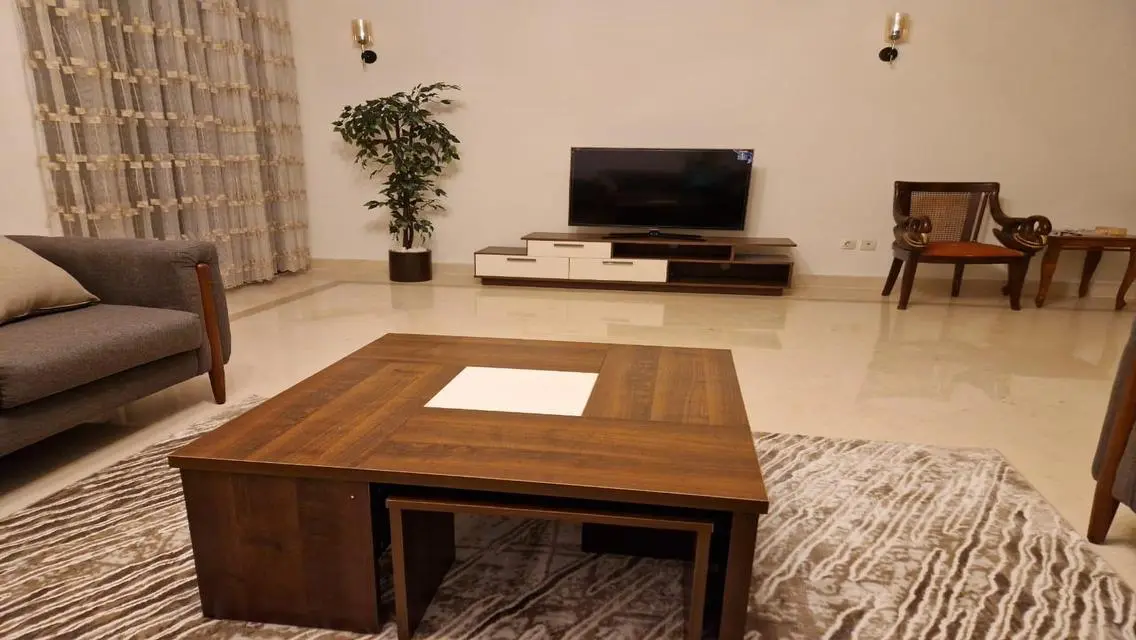 3 Bedroom Apartment for Sale - 1700 sqm Space