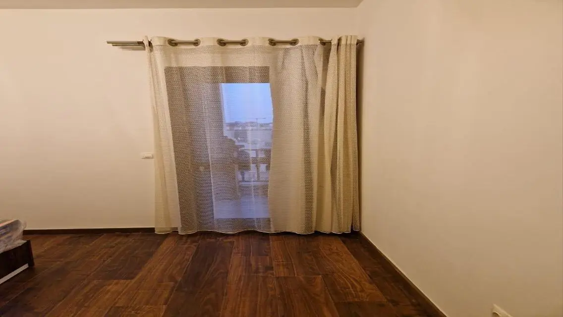 3 Bedroom Apartment for Sale - 1700 sqm Space
