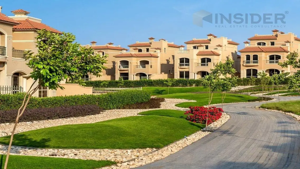 Luxury Apartment for Rent Overlooking Lake