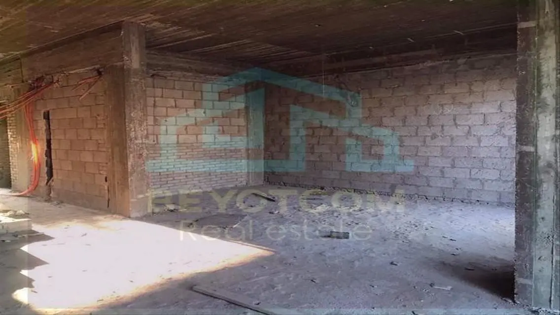 شقة فاخرة للبيع بمساحة واسعة
