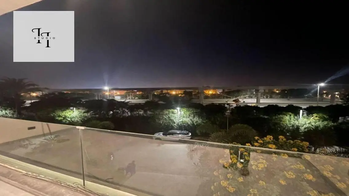 Luxury Apartment with Lake View for Sale