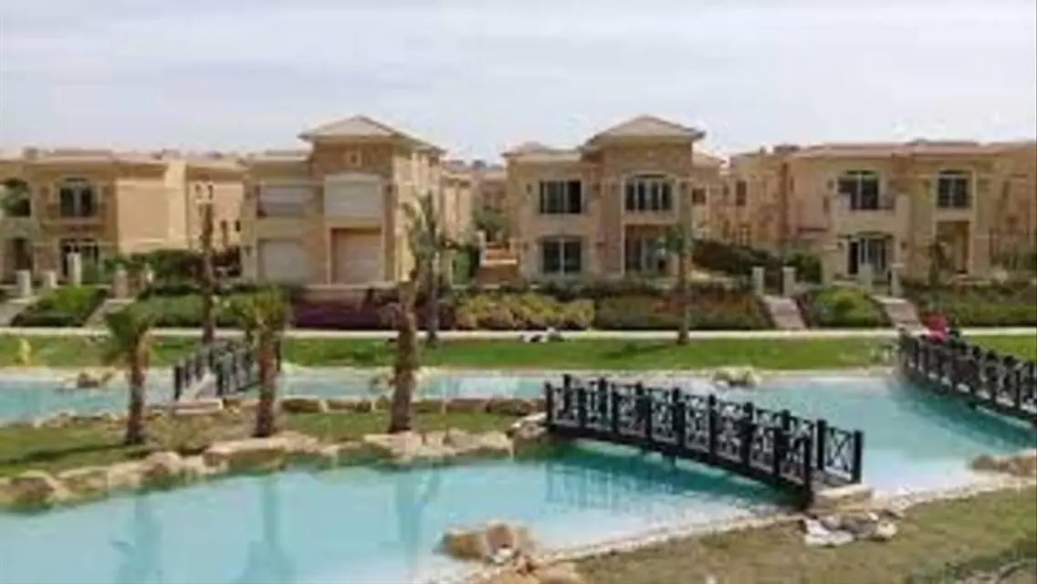 Luxurious Apartment in Stone Park Compound - New Cairo