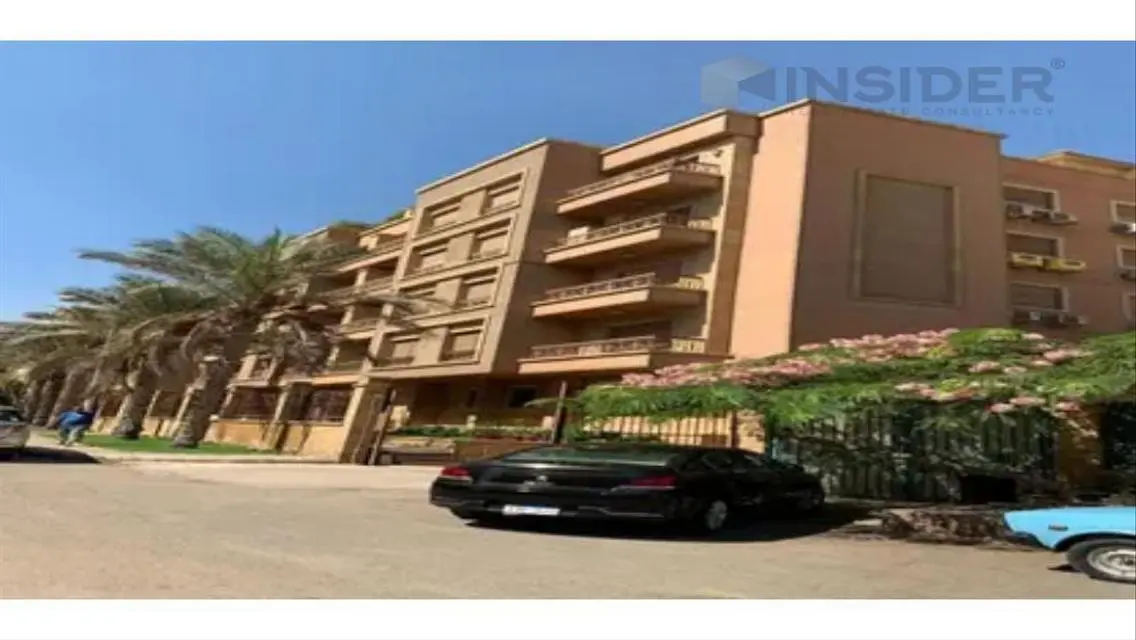 Luxury Apartment for Sale in Prime Location 4002