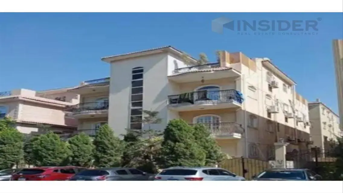 Luxury Apartment for Sale in Prime Location 4002