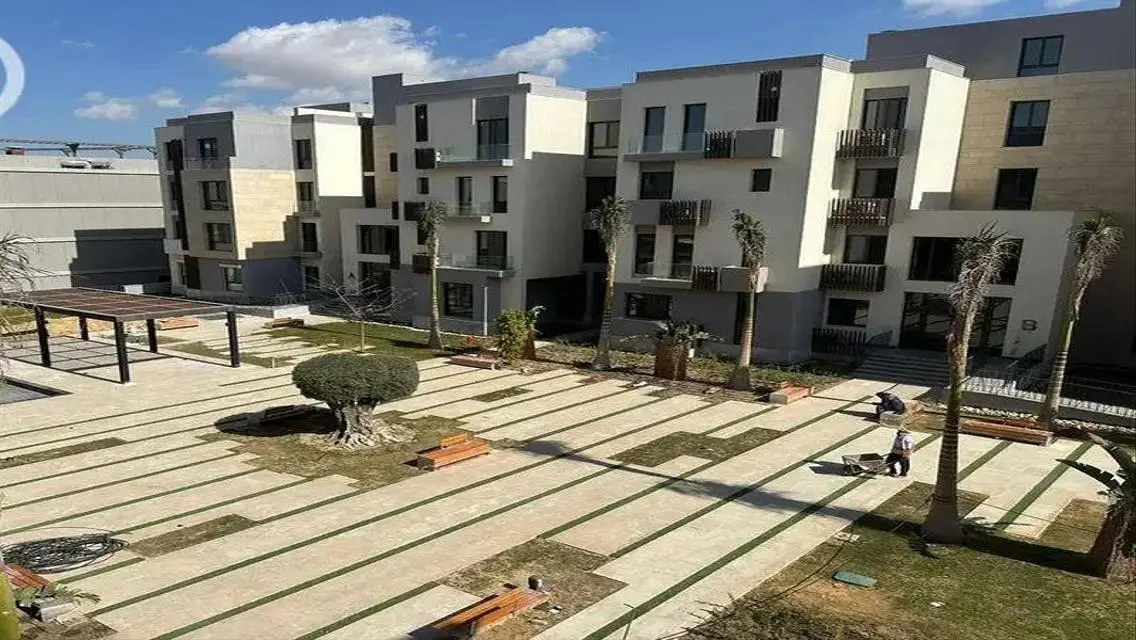 Luxury Apartment with Spacious Living and Stunning Views