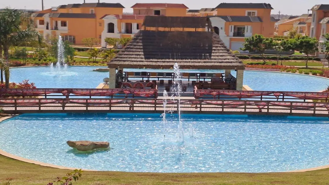 Luxury Apartment with Lake View for Sale at 22,300,000 EGP