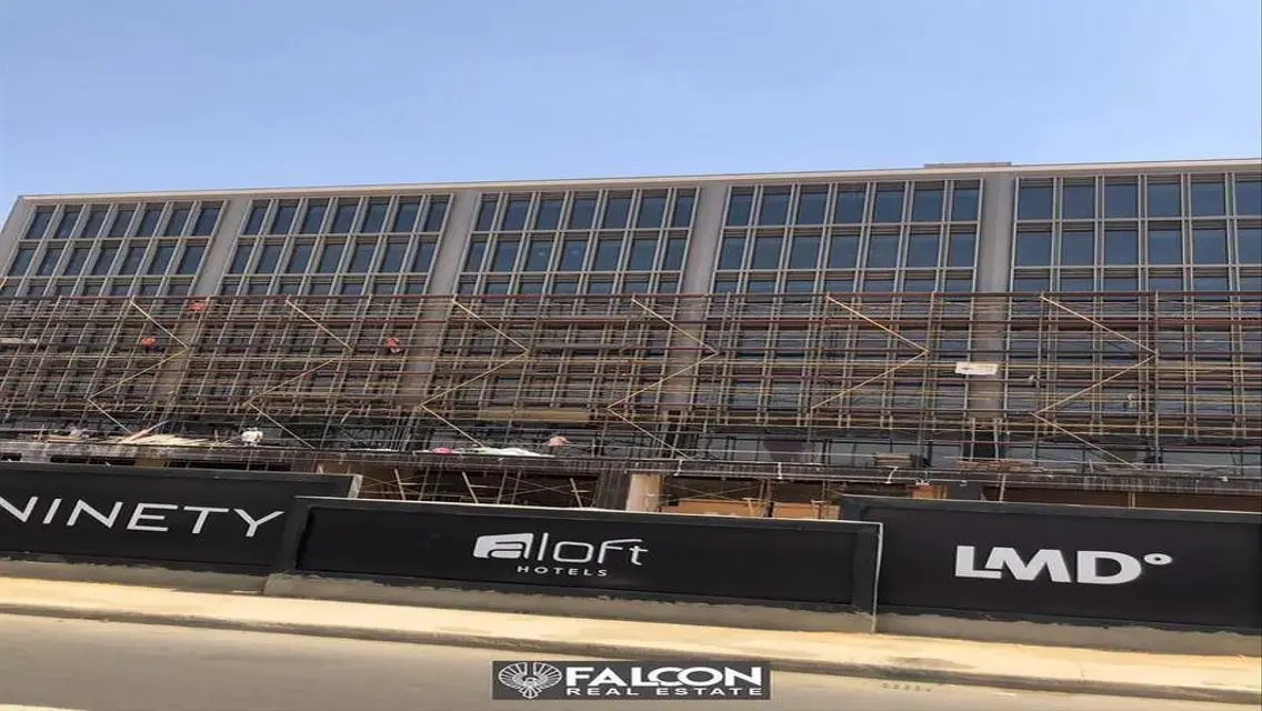 90 sqm Office in 90 Mall Next to AUC