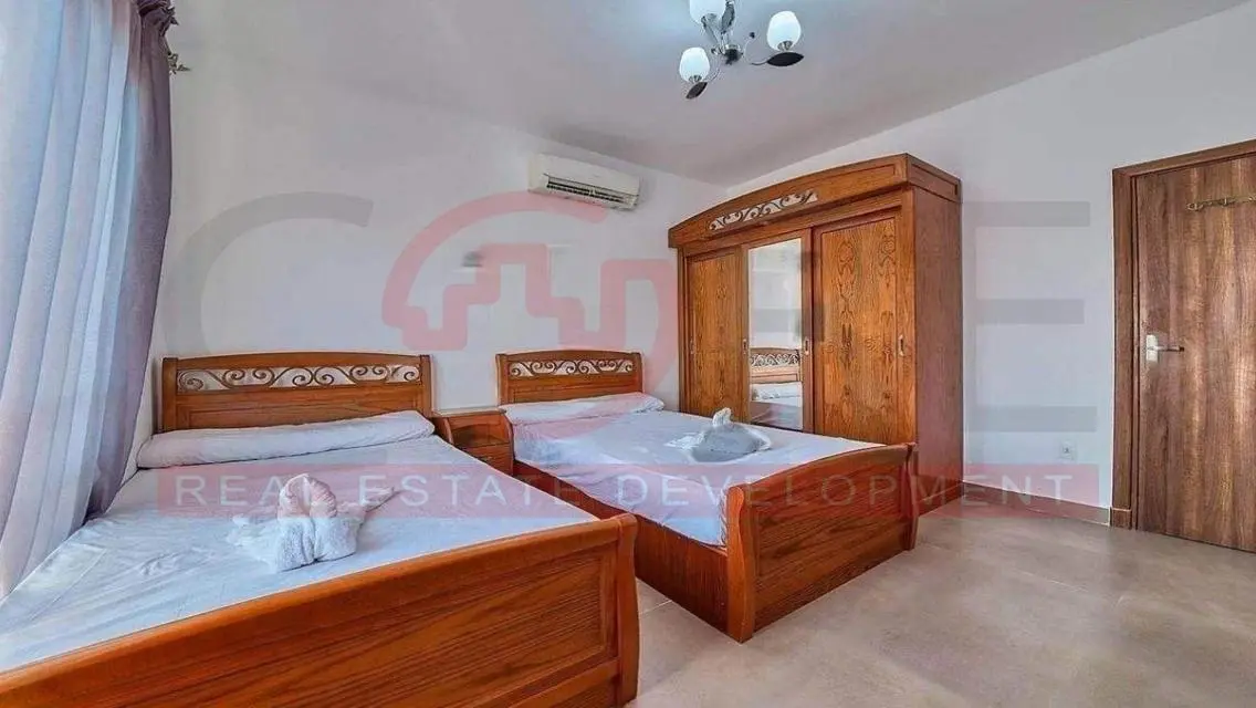 Luxury Apartment for Sale with Stunning Lake View