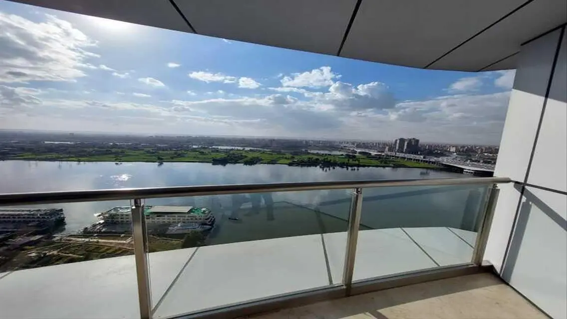 Panoramic View at Tower 49 - Floor G19