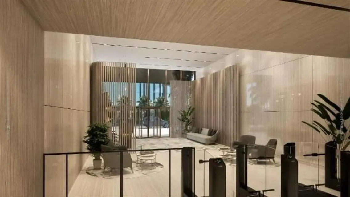 Modern Office for Sale in 90 Mall, Prime Location