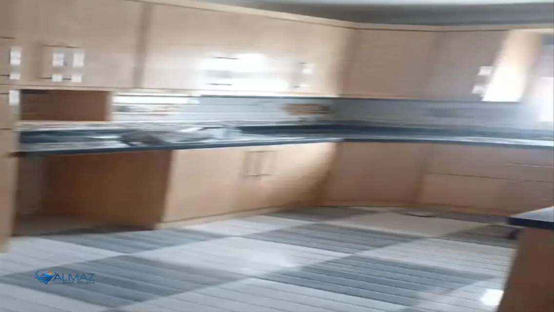 Amazing 200 sqm Apartment in a Prime Location