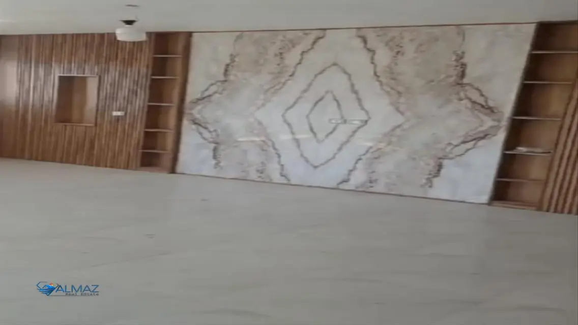 Amazing 200 sqm Apartment in a Prime Location