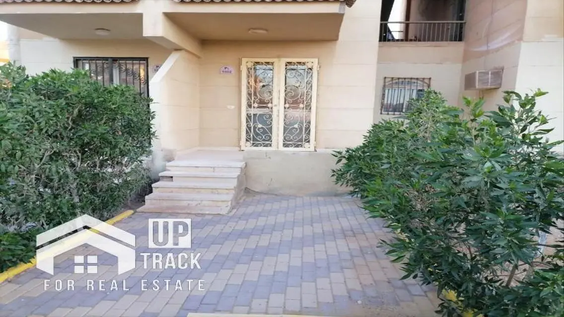 Luxury Apartment with 50 sqm - Lake View