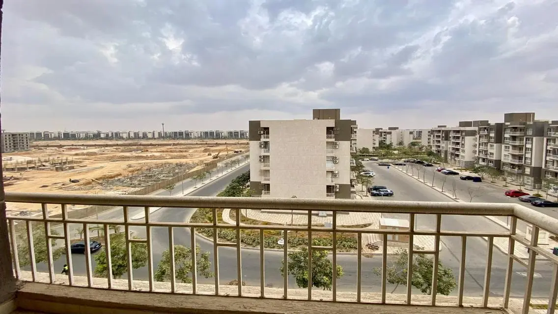 شقة فاخرة رقم -78-B12 للبيع