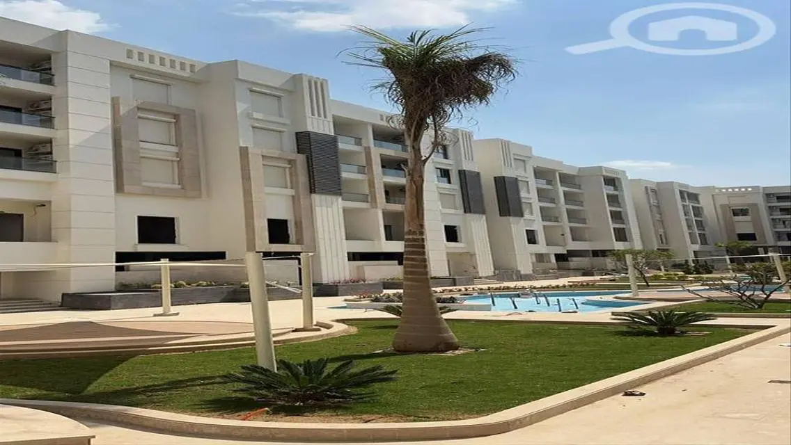 Luxury 110 m² Apartment in Al Sharjah with Private Garden and Pool