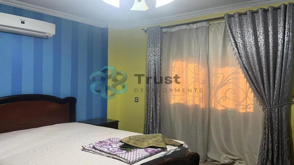 شقة رائعه بمساحة 180 متر للإيجار