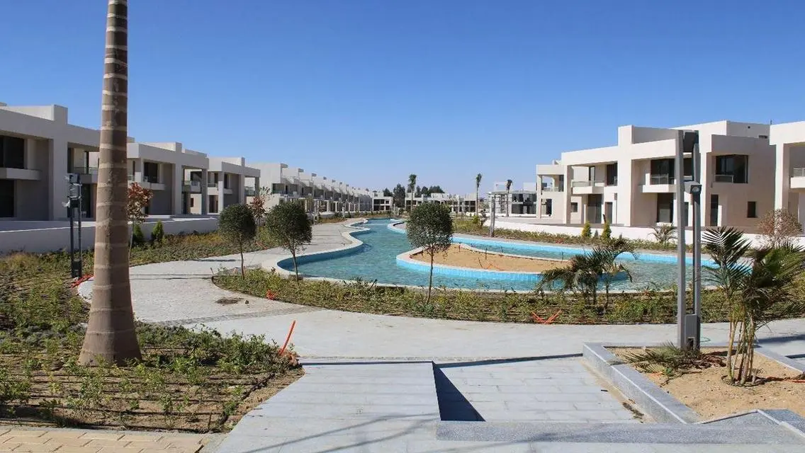 Luxury Apartment in Lake West Cairo
