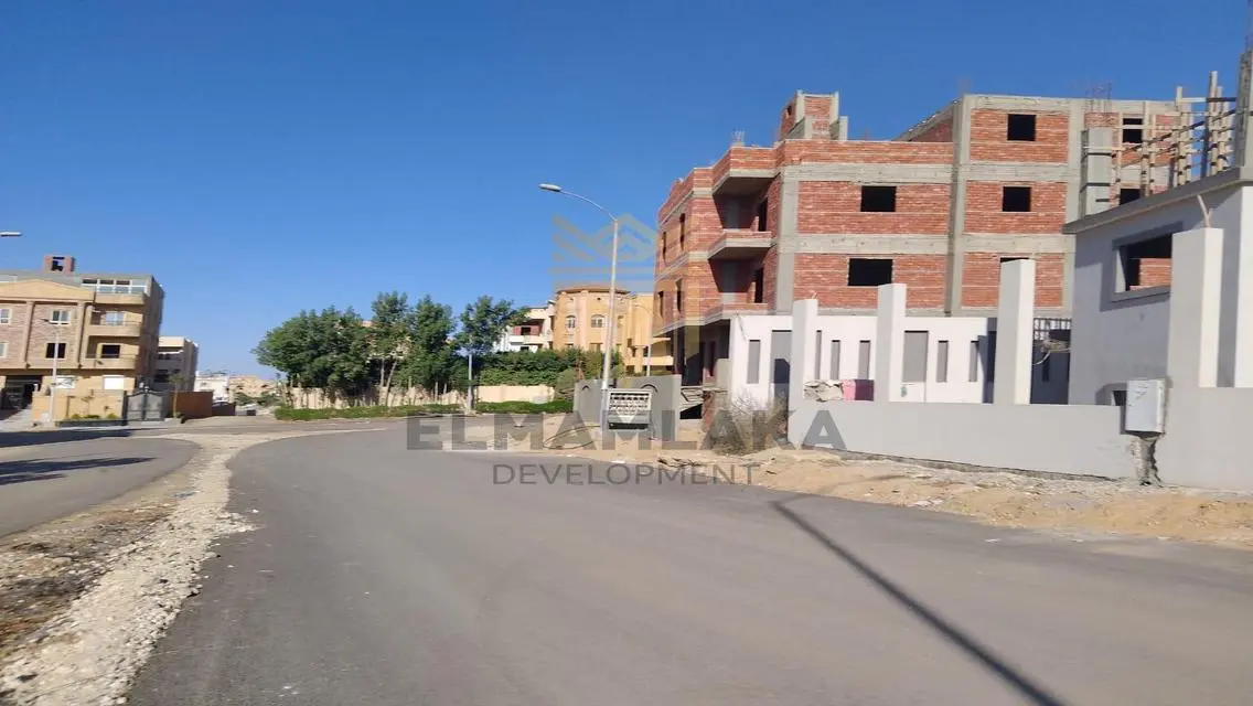 عقار خاص في موقع ممتاز بسعر مناسب