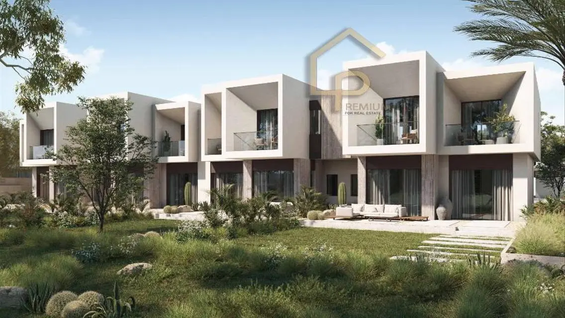 Luxury Home in Solana with Private Garden and Balcony