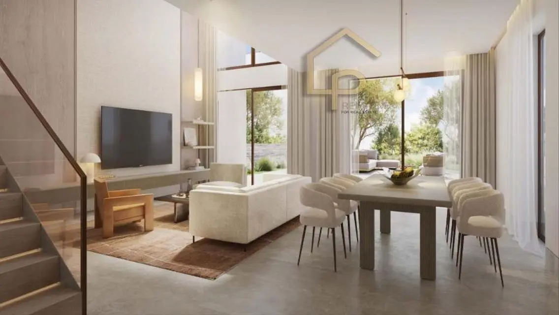 Luxury Home in Solana with Private Garden and Balcony