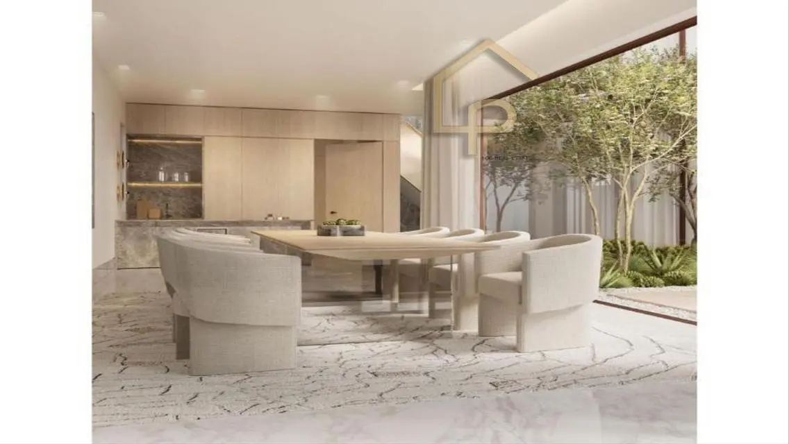 Luxury Home in Solana with Private Garden and Balcony