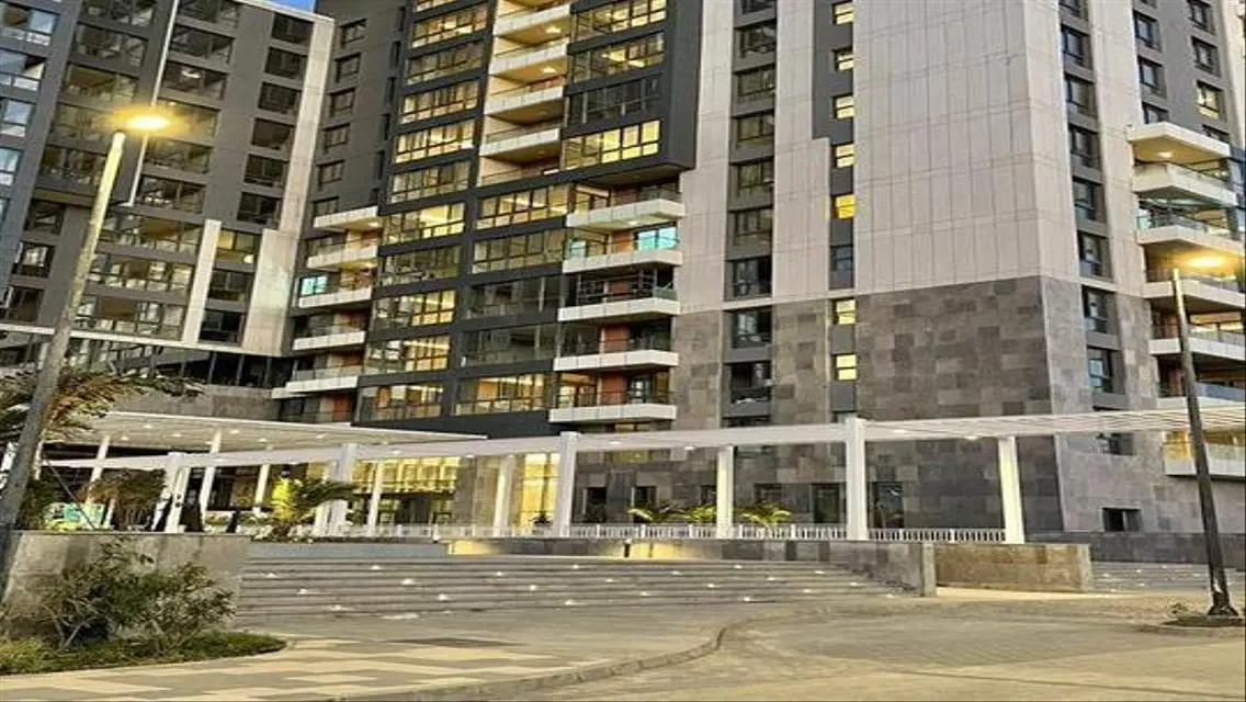 Luxurious Apartment with Modern Design in City Center