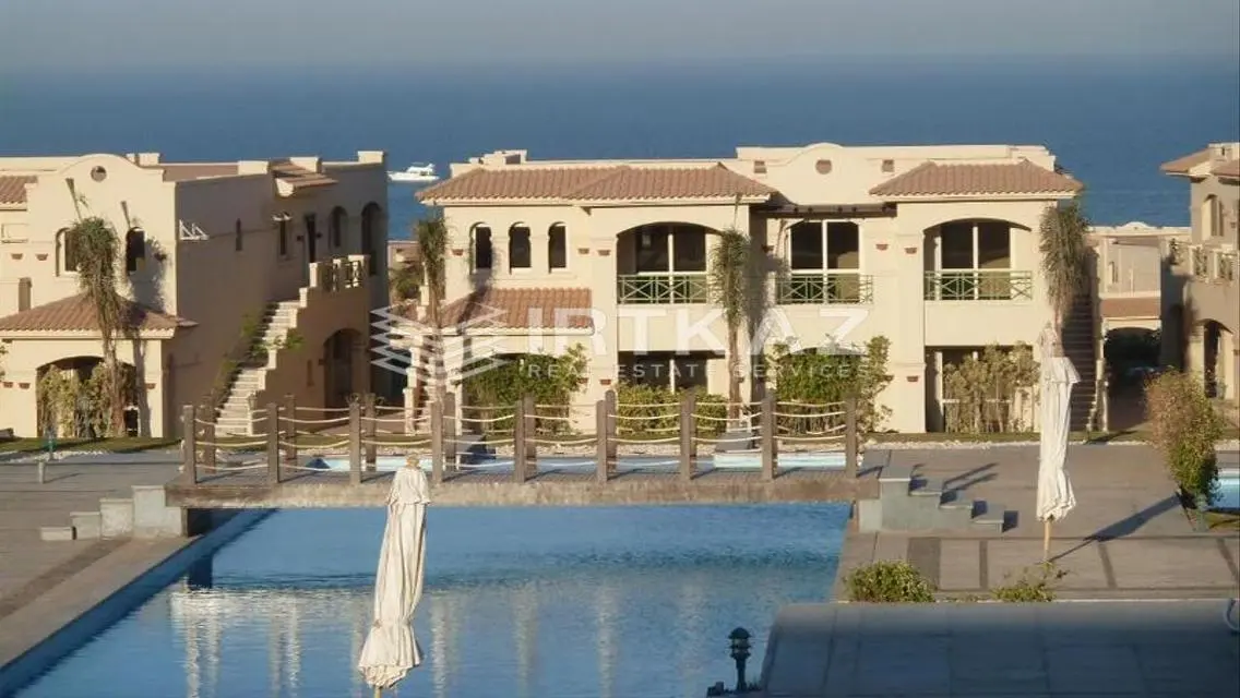 Luxury Apartment in La Vista - Stunning View and Private Garden
