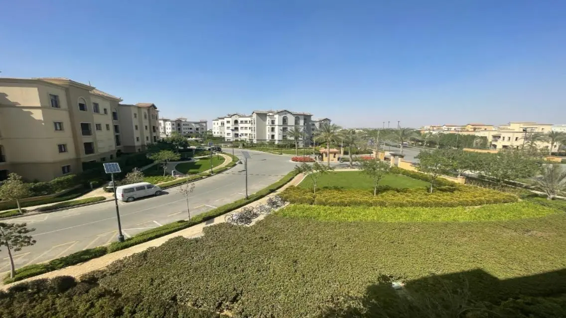Luxury Apartment in Mivida with Stunning Views
