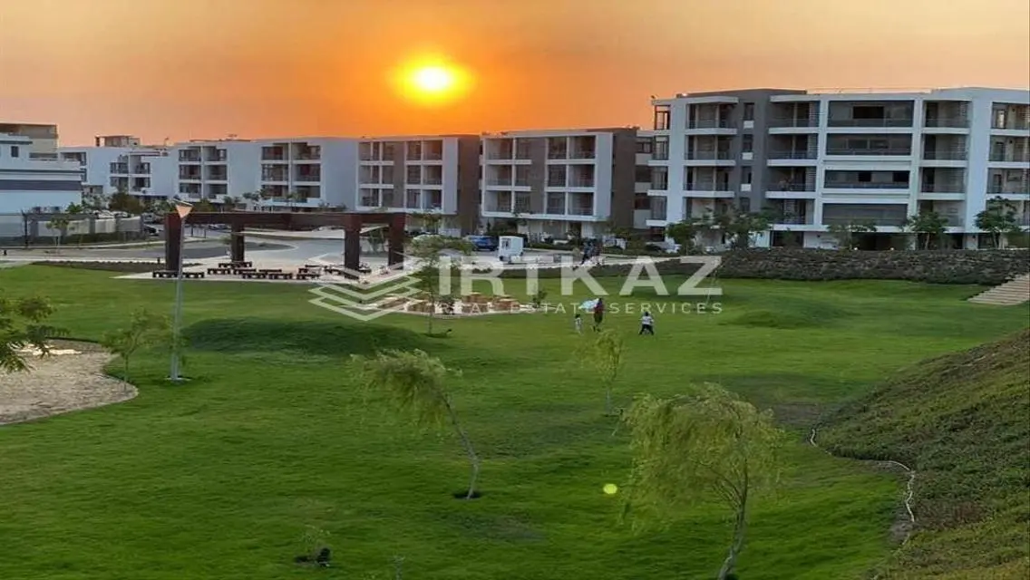 Luxury Apartment for Sale with Pool and Great Amenities
