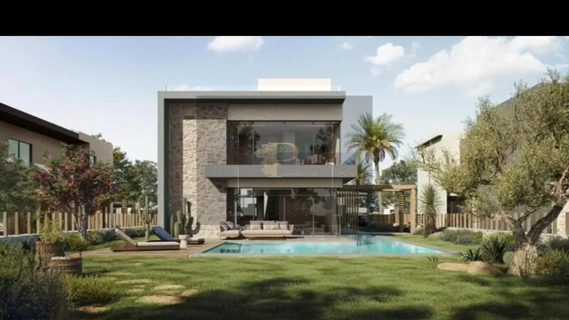 Luxury Apartment with 650m² Space and Modern Design