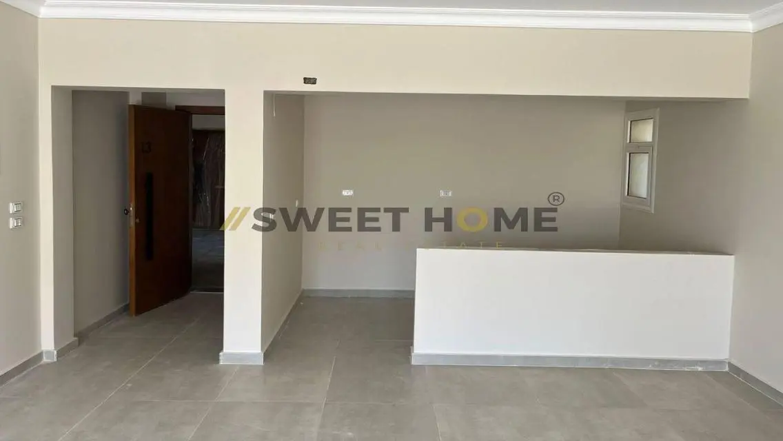 Spacious Apartment for Sale - 128 sqm in a Quiet Area