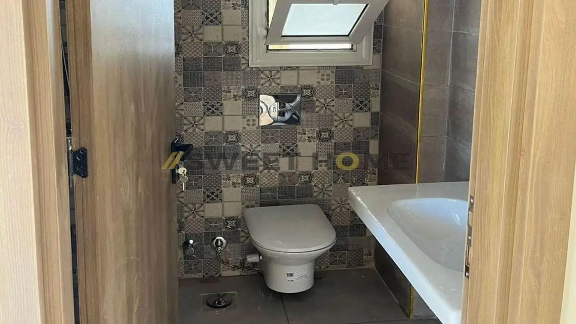 Spacious Apartment for Sale - 128 sqm in a Quiet Area