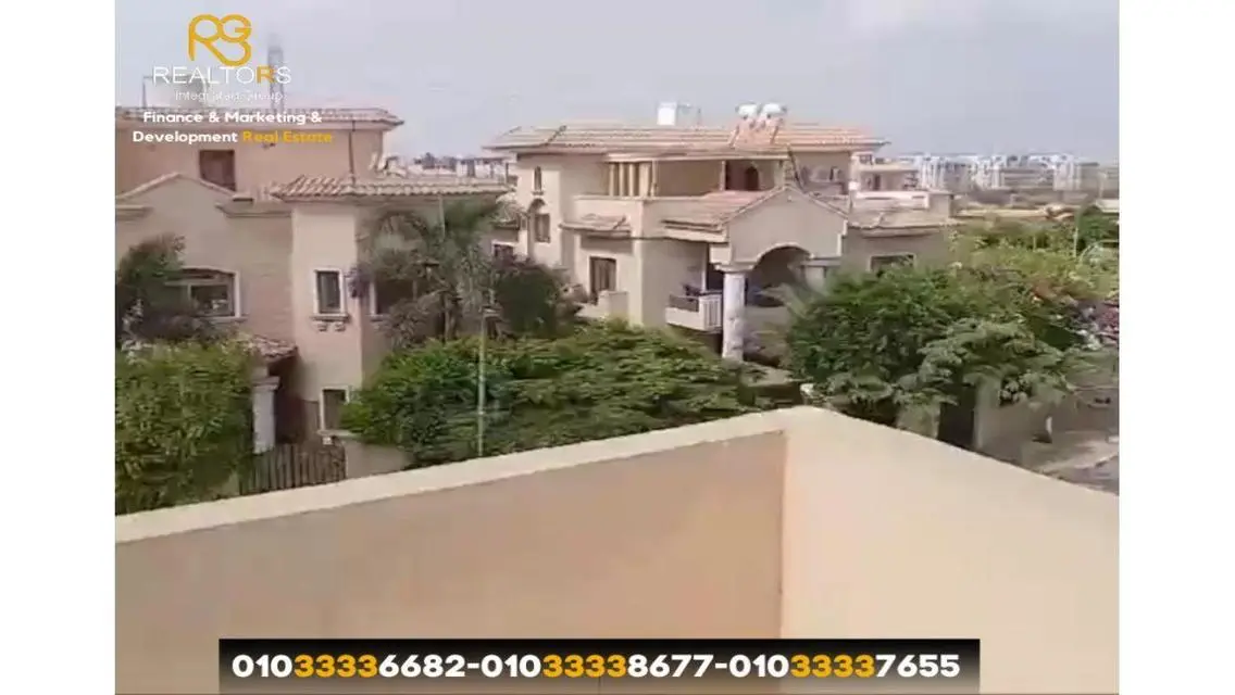 شقة للبيع بمساحة ممتازة بموقع مميز