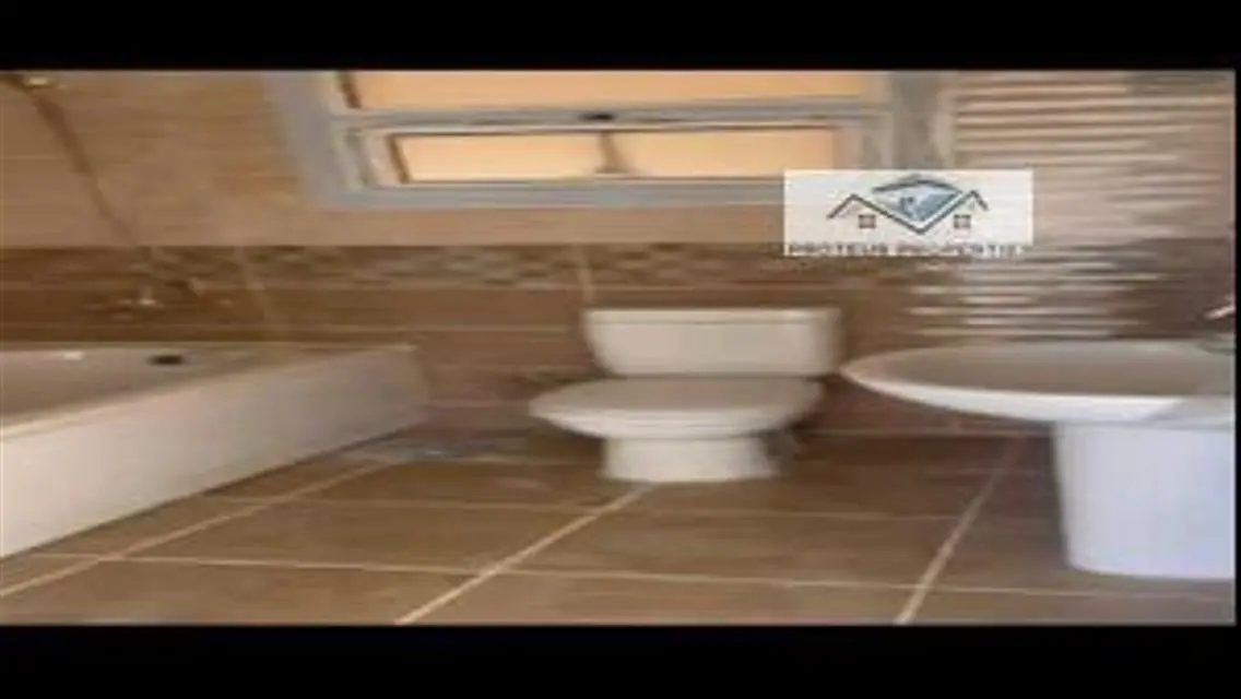 شقة متكاملة للبيع بحي مميز