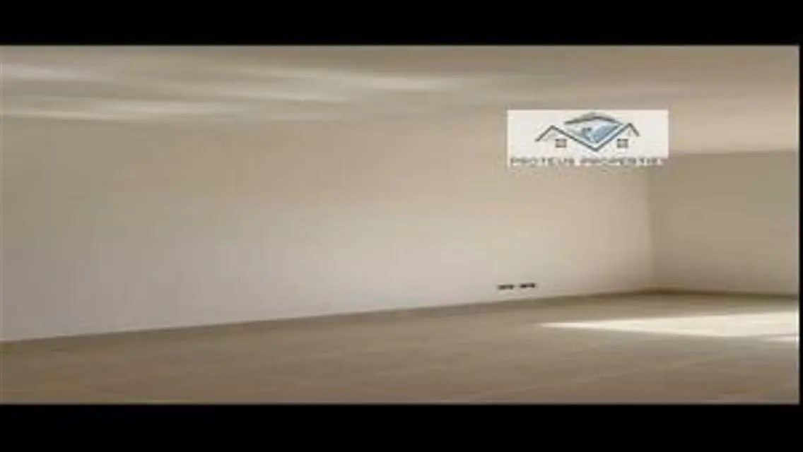 شقة متكاملة للبيع بحي مميز