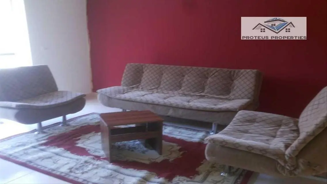 شقة رائعة مع مرافق فخمة للإيجار