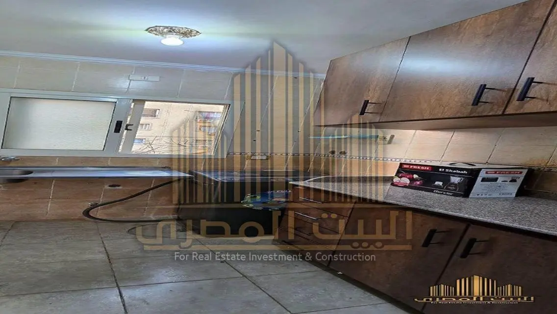 شقة بمساحة 94 متر للبيع بسعر 21000 جنيه